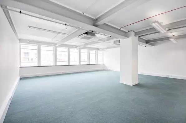 Office space to rent at Q West, Great West Road, Brentford, London, unit IH.1.16, 876 sq ft (81 sq m).